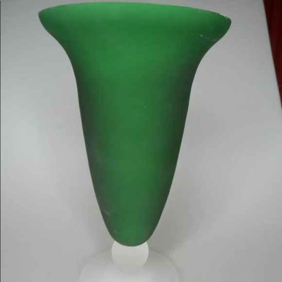 Vintage 10" Green Wht Satin/Frosted Art Glass Vase - Picture 7 of 7
